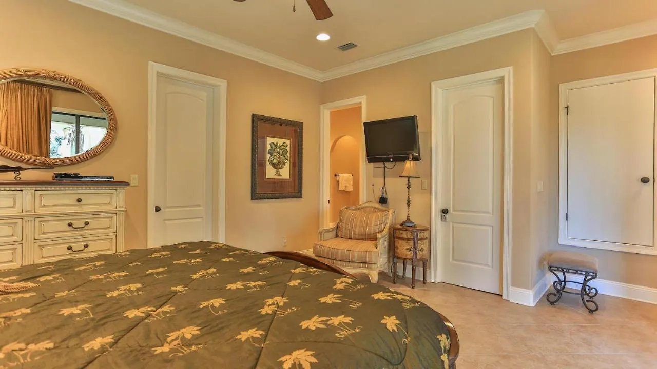 Monaco - Easy Beach Access Dogs Welcome Gated Community Large Pool Destin Holiday home